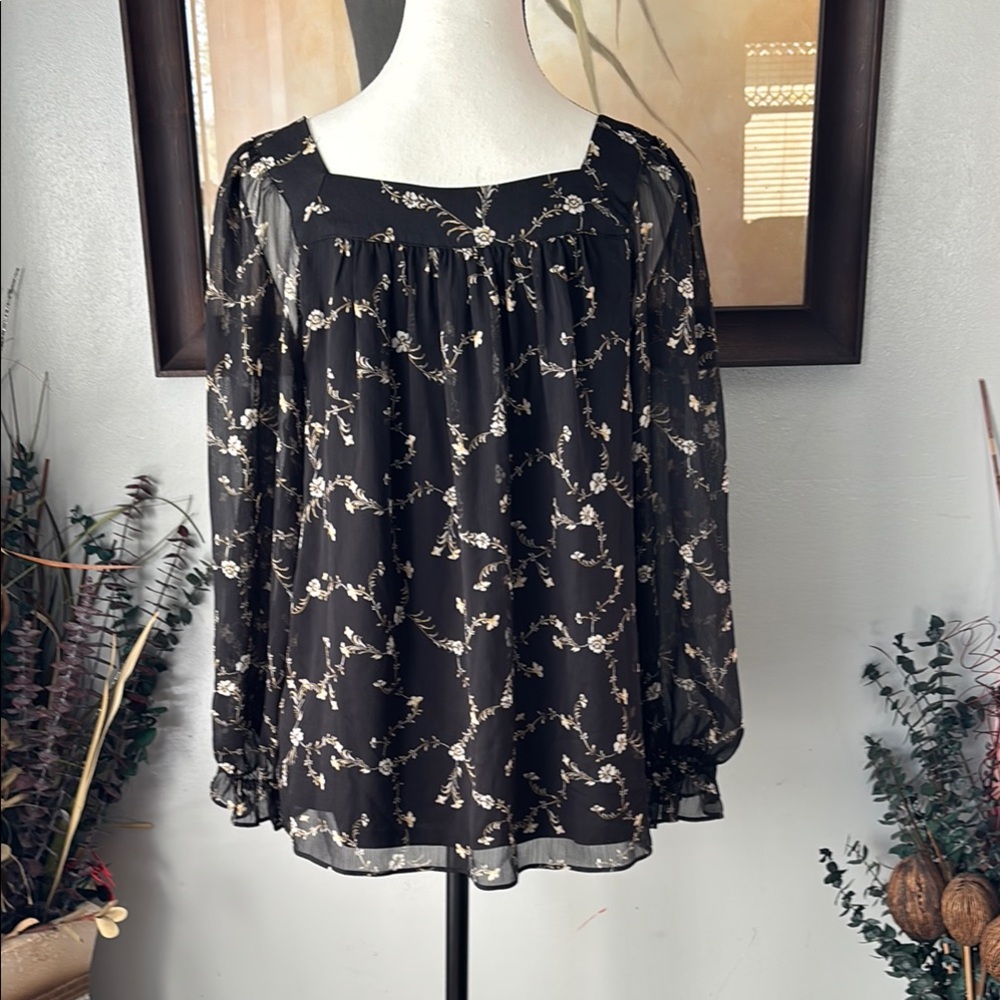 LC Lauren Conrad Black and White Relaxed Long Sleeve Blouse - Picture 2 of 10